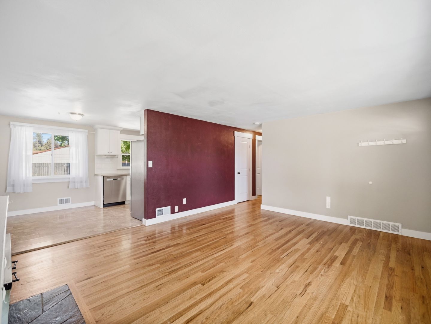 Spokane House: 3034 W Bismark Ave