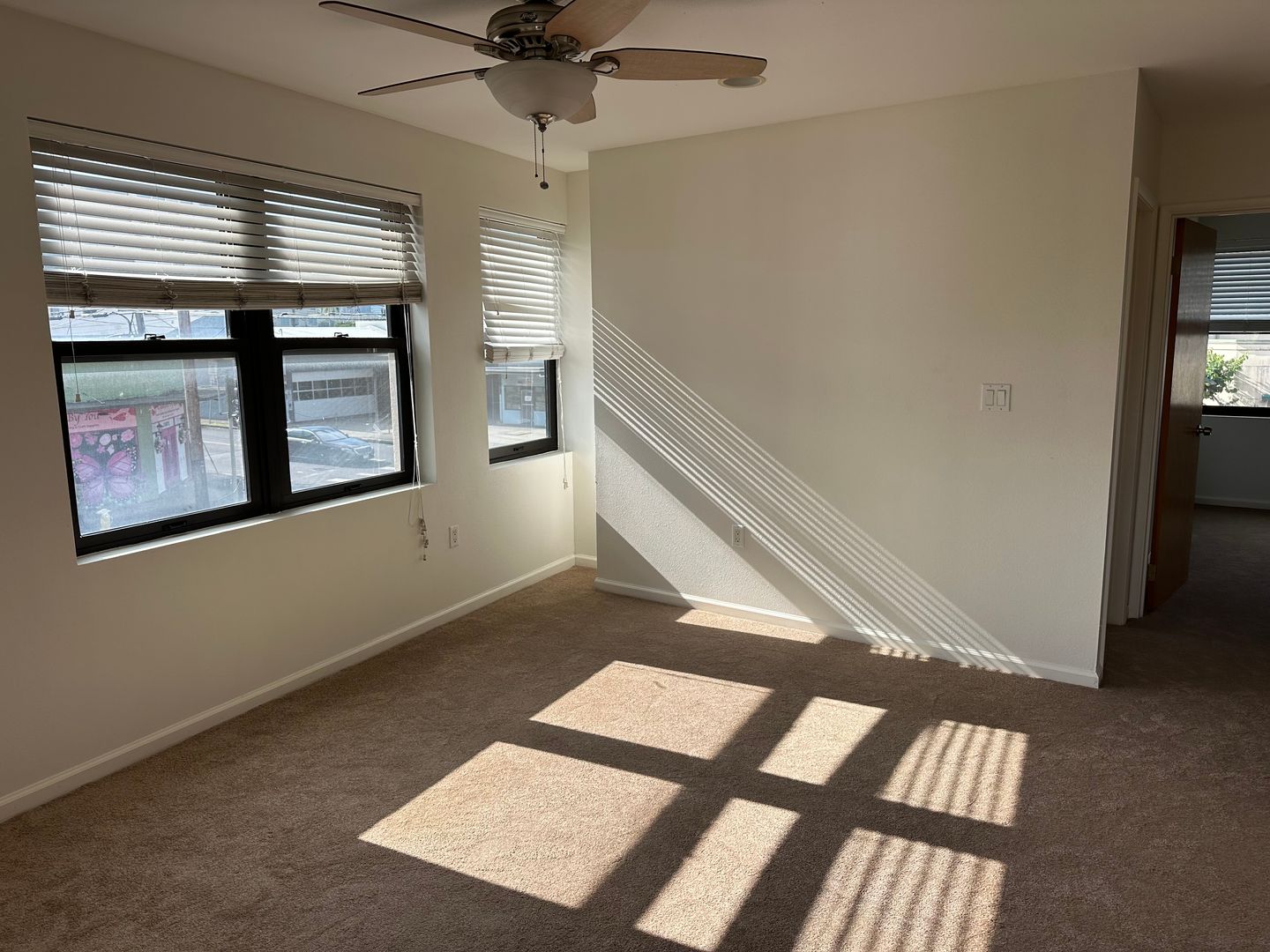 Honolulu Apartment: 1808 Liliha Street