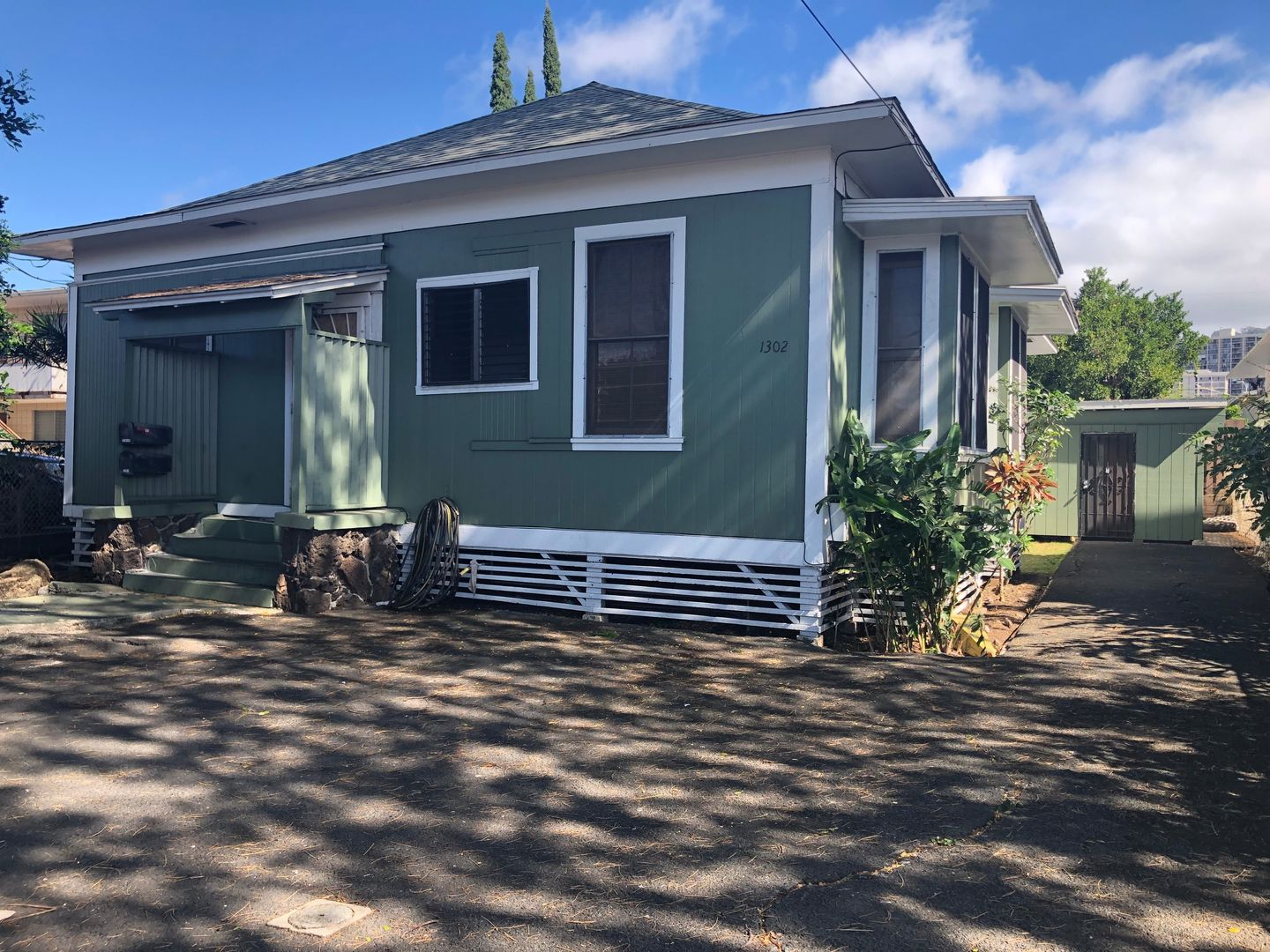 Honolulu Apartment: 1302 Kinau Street