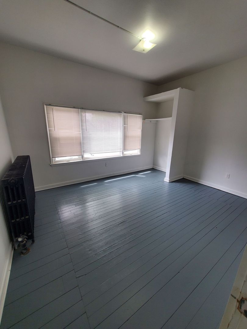 Milwaukee Apartment: 2610 W. Juneau Ave.