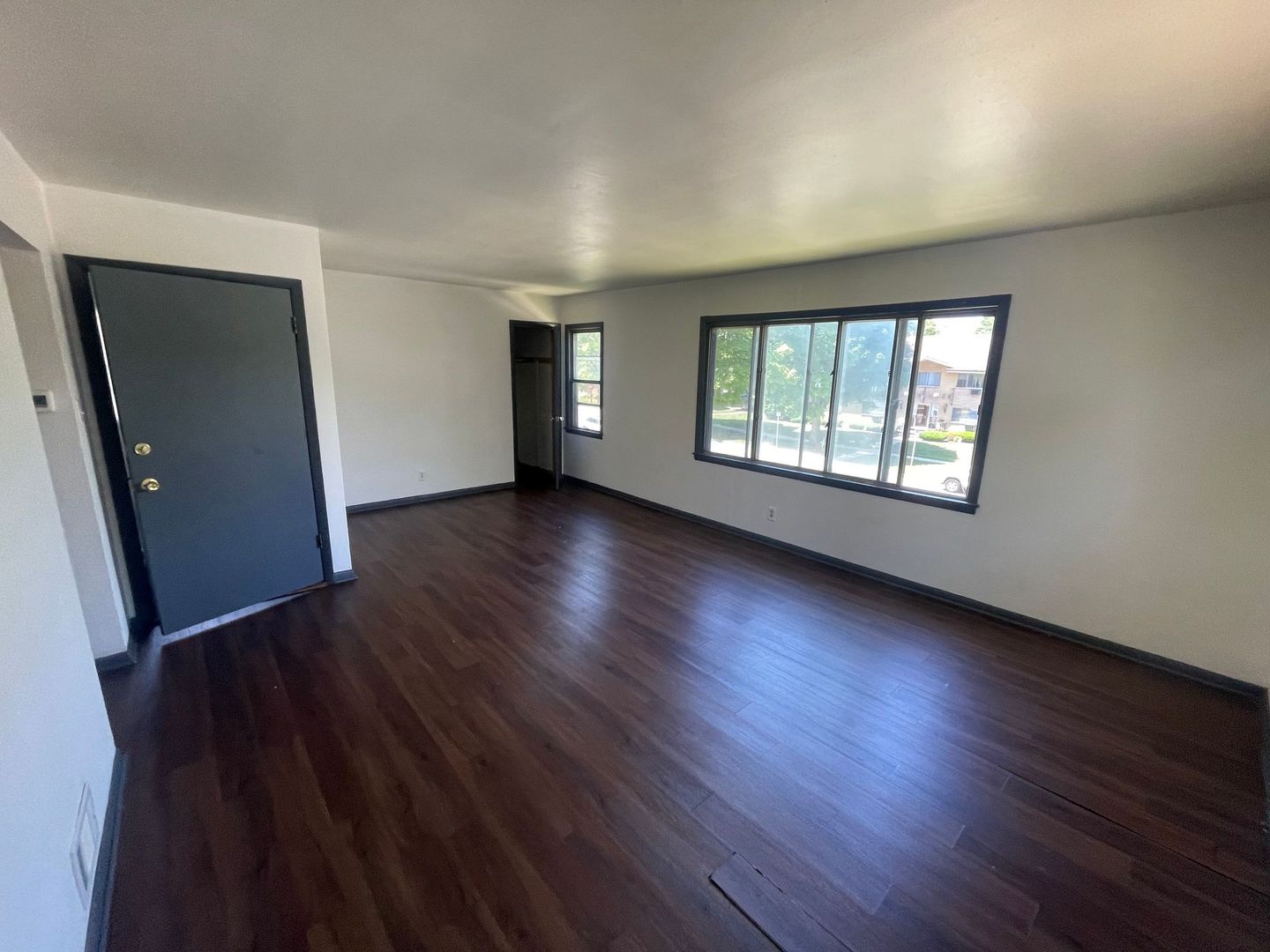 Milwaukee Apartment: 4212-4214 N 68th St.