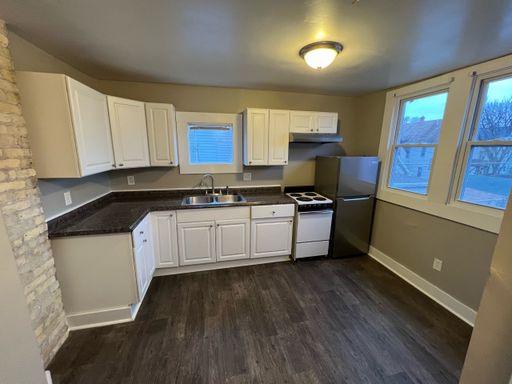 Riverwest 2-Bedroom. Pet/Dog Friendly! – photo 1