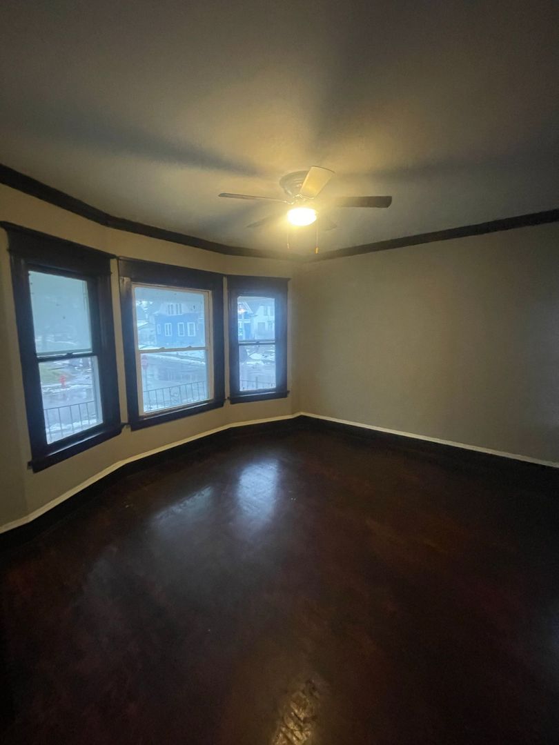 Milwaukee Apartment: 2001-2003 N 38th St.