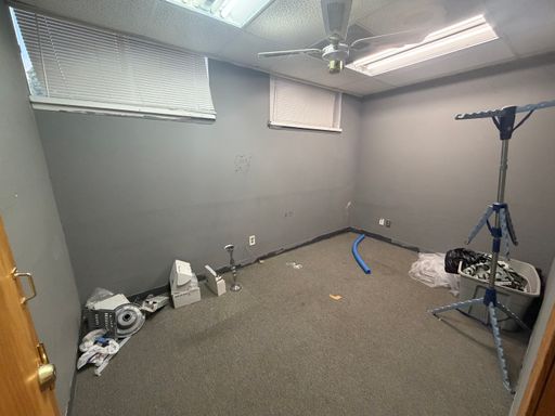 Small commercial Space for Rent