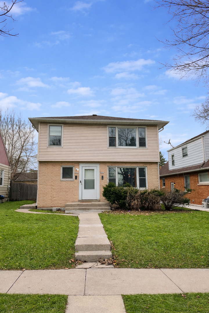 Milwaukee Apartment: 4047 N 84th Street