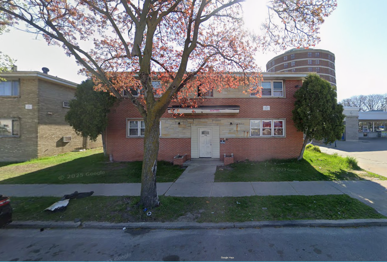 Milwaukee Apartment: 754 S Layton Blvd.