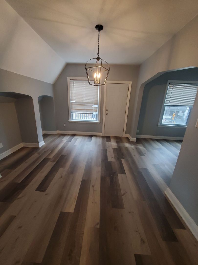 Milwaukee Apartment: 2646-2646A N 34th St.