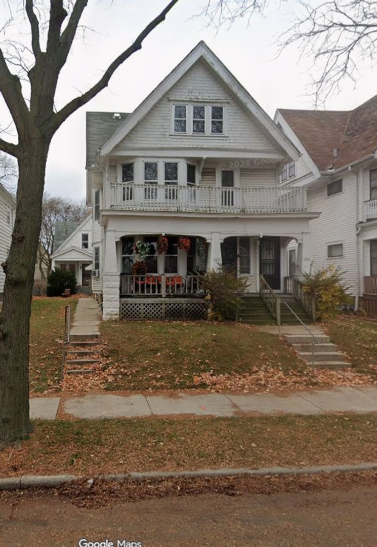 Milwaukee Apartment: 3039-3041 N 24th Pl.