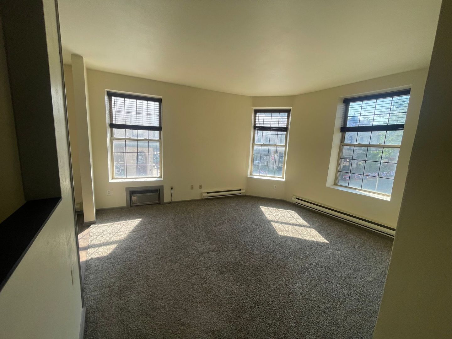 Waukesha Apartment: 342-344 W. Main St