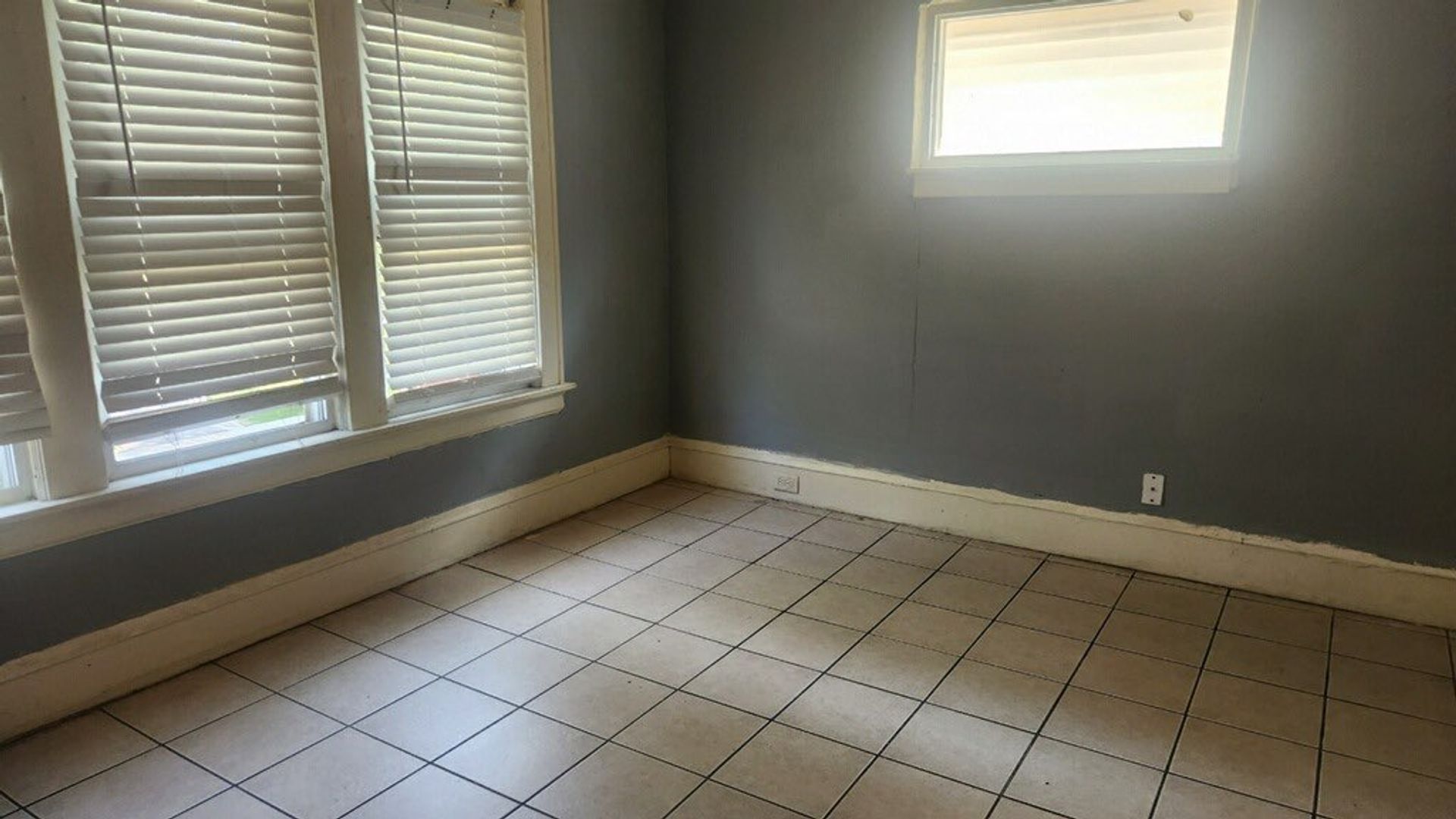 Milwaukee Apartment: 2755-2757 N 33rd St.