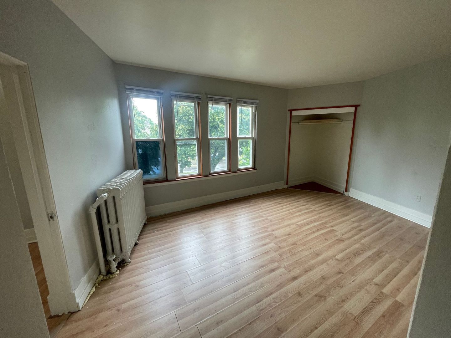Milwaukee Apartment: 2262-2264 S. Chase Ave.