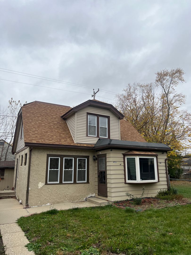 Milwaukee House: 4913 N 58th St.