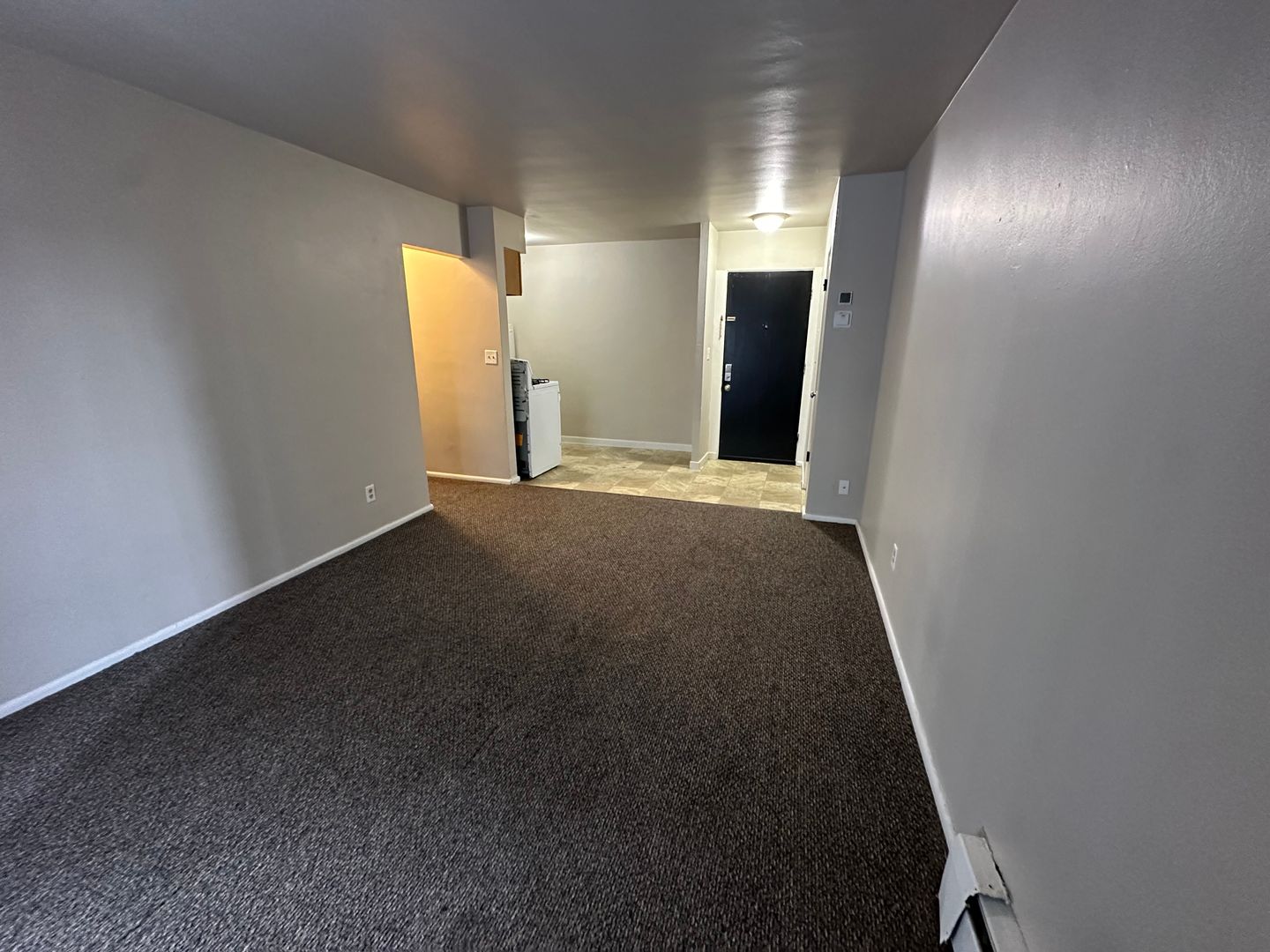 Milwaukee Apartment: 737 N 21st St.