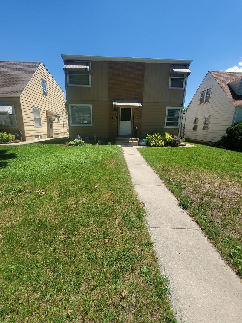 Milwaukee Apartment: 3312-3314 N 85th St.