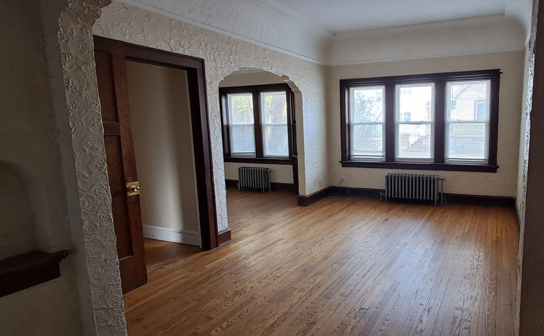 Milwaukee Apartment: 4518-4526 W. Burleigh St.