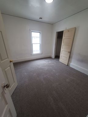 1 Bedroom Apartment – photo 1
