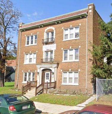816 W. Greenfield Ave HEAT INCLUDED 1BR Milwaukee SOUTHSIDE – photo 1