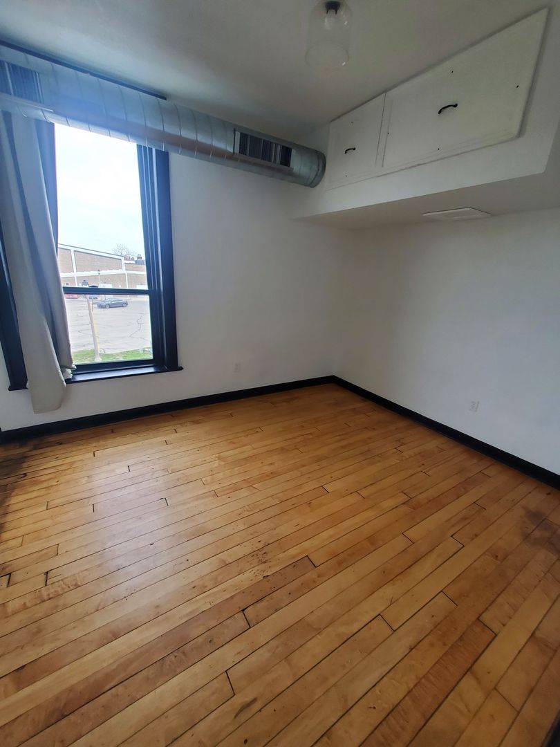 South Milwaukee Apartment: 2001 10th Ave