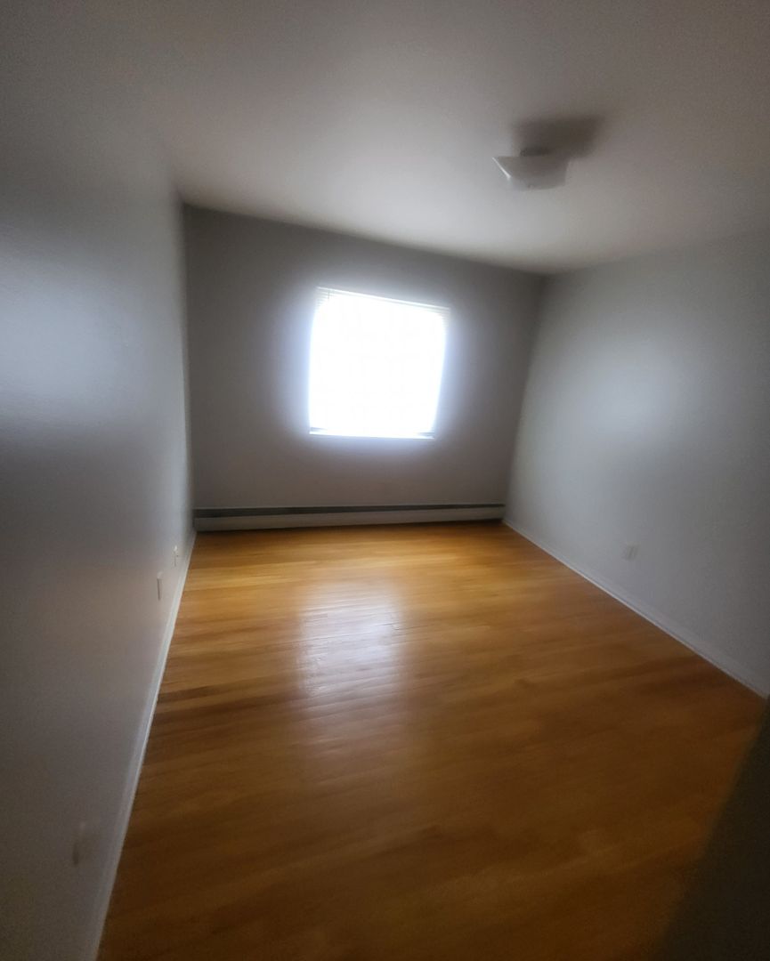 Milwaukee Apartment: 935-937 N 37th St.