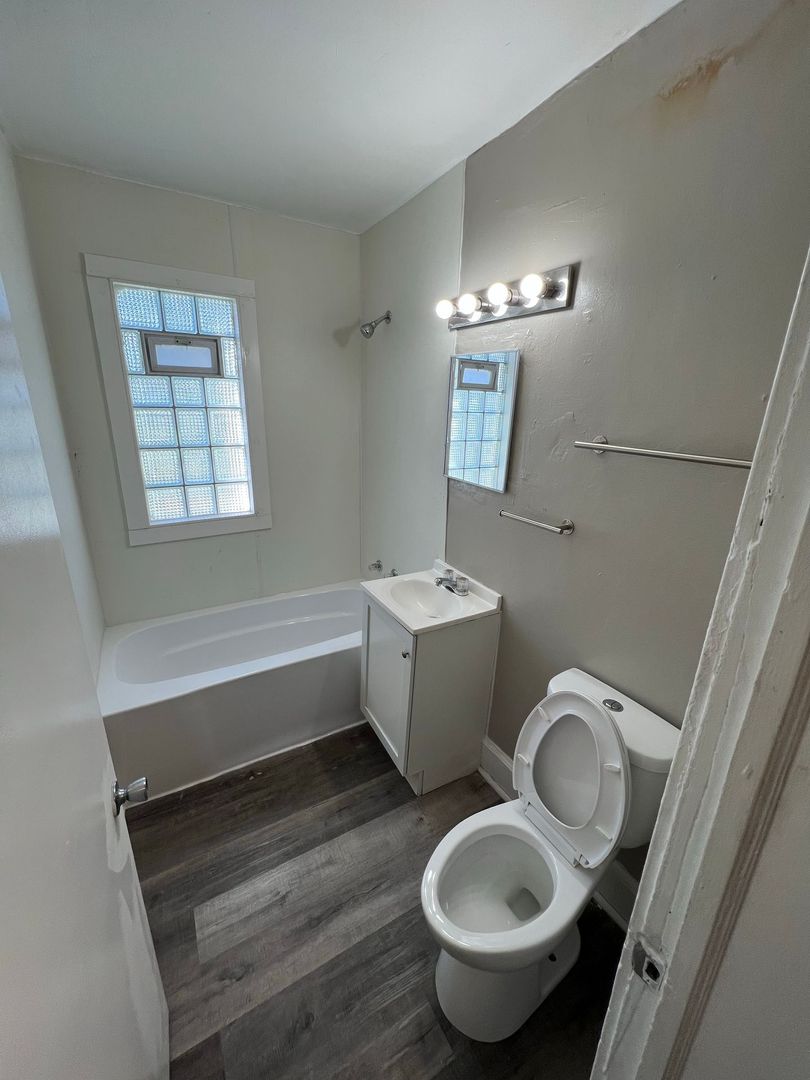 Milwaukee Apartment: 502-504 N 32nd St.