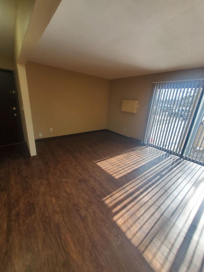 Milwaukee Apartment: 7875 W Oklahoma Ave