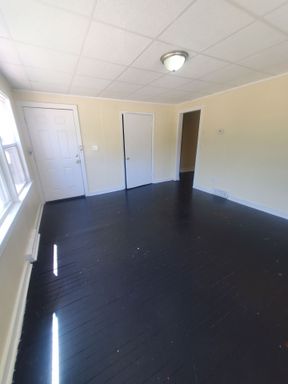 1 Bedroom Lower – photo 1