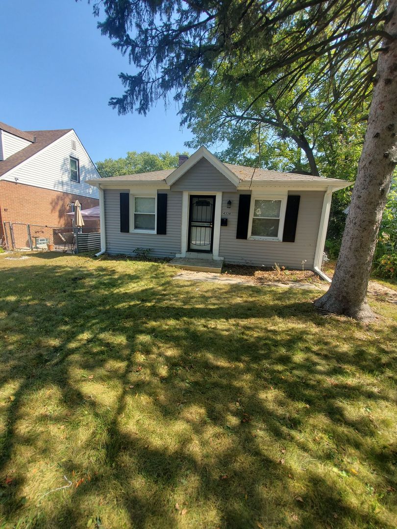 Milwaukee House: 4338 N 50th St.