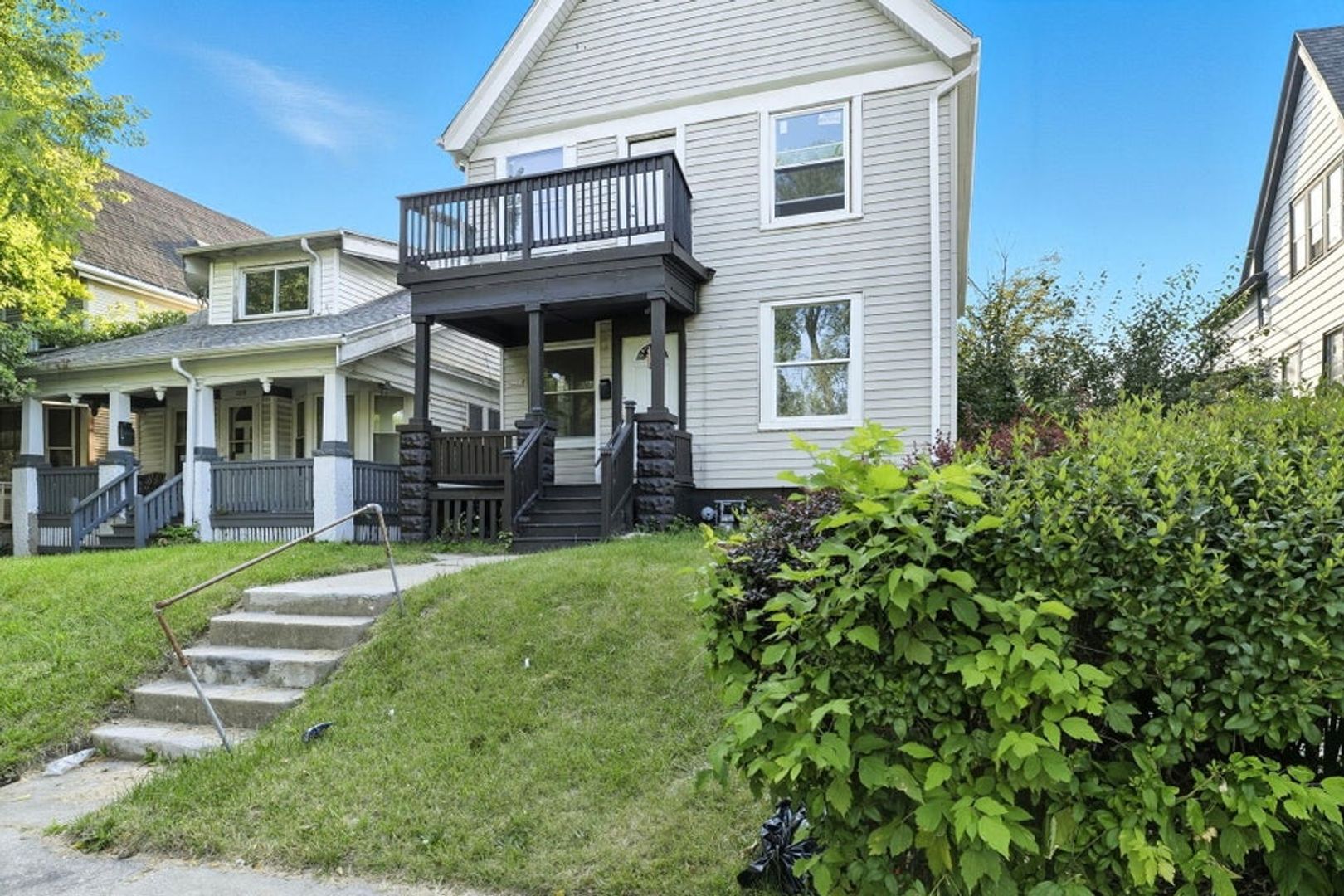 Milwaukee Apartment: 3221-3221A N 20th St.