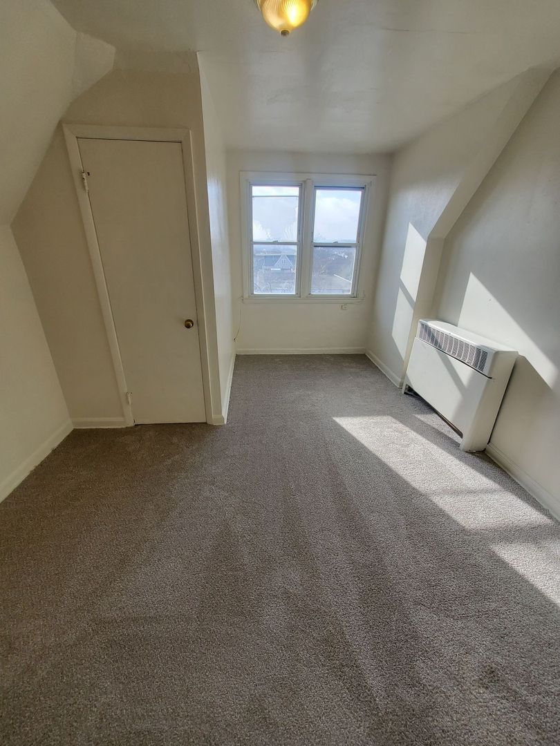 Milwaukee Apartment: 708-714 N 26th St/2532-2534 W Wisconsin Ave.