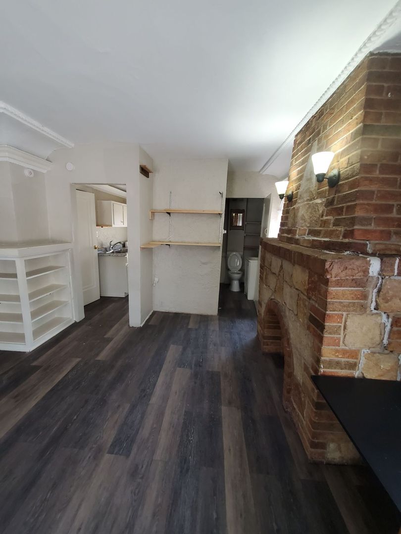 West Allis Apartment: 6901-6913 W. Mitchell Street