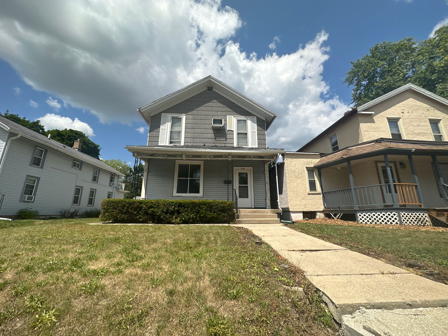 Waukesha House: 418 Dunbar Ave