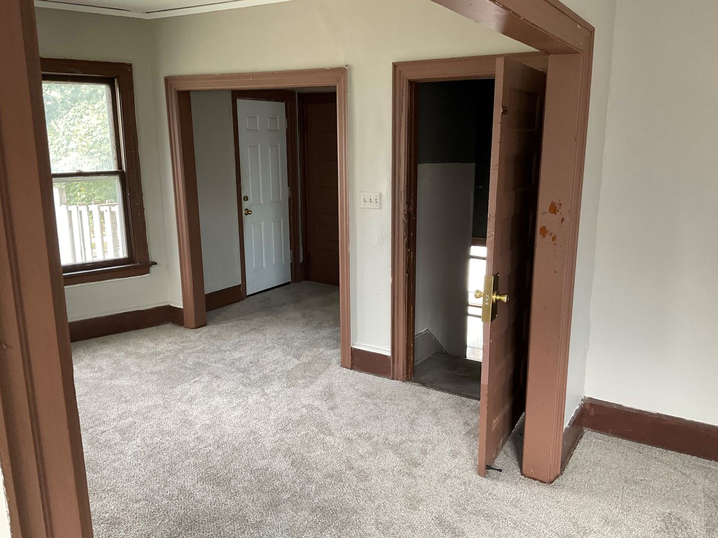 Milwaukee Apartment: 3256-3258 N 17th St.