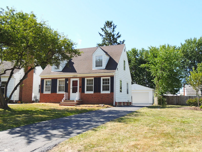 Shaker Heights House: 15800 Scottsdale Boulevard