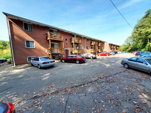 Newly Renovated Apartment 1 Bed/1Bath – photo 1