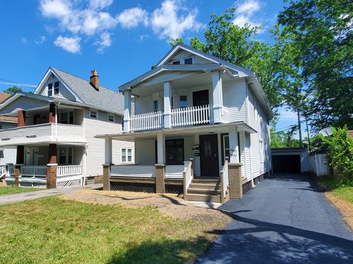 2 Bed - 1 Bath 1st-Floor Duplex Unit for Rent in Cleveland Heights! – photo 1