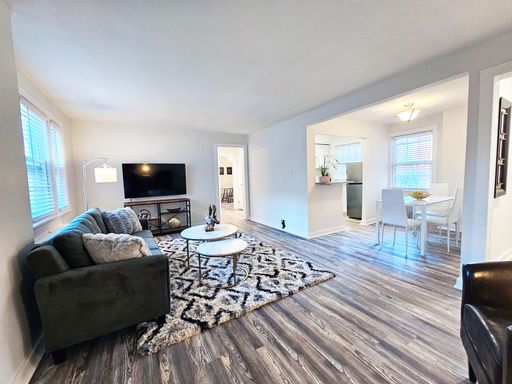 2 Bed and 1 Bath Apartments for Rent in Shaker Heights | Newly Renovated – photo 1