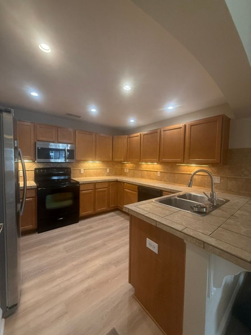 Parker Condo: 16687 Las Ramblas Lane