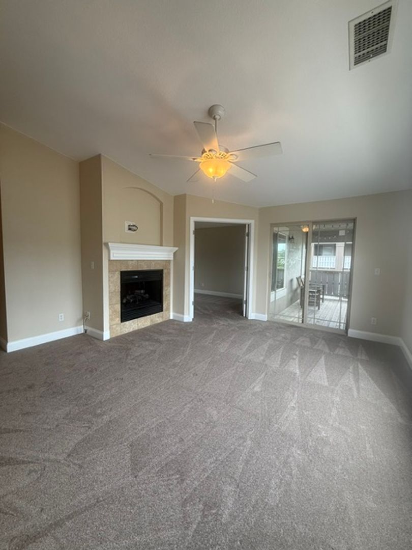 16687 Las Ramblas Lane 6 of 12
