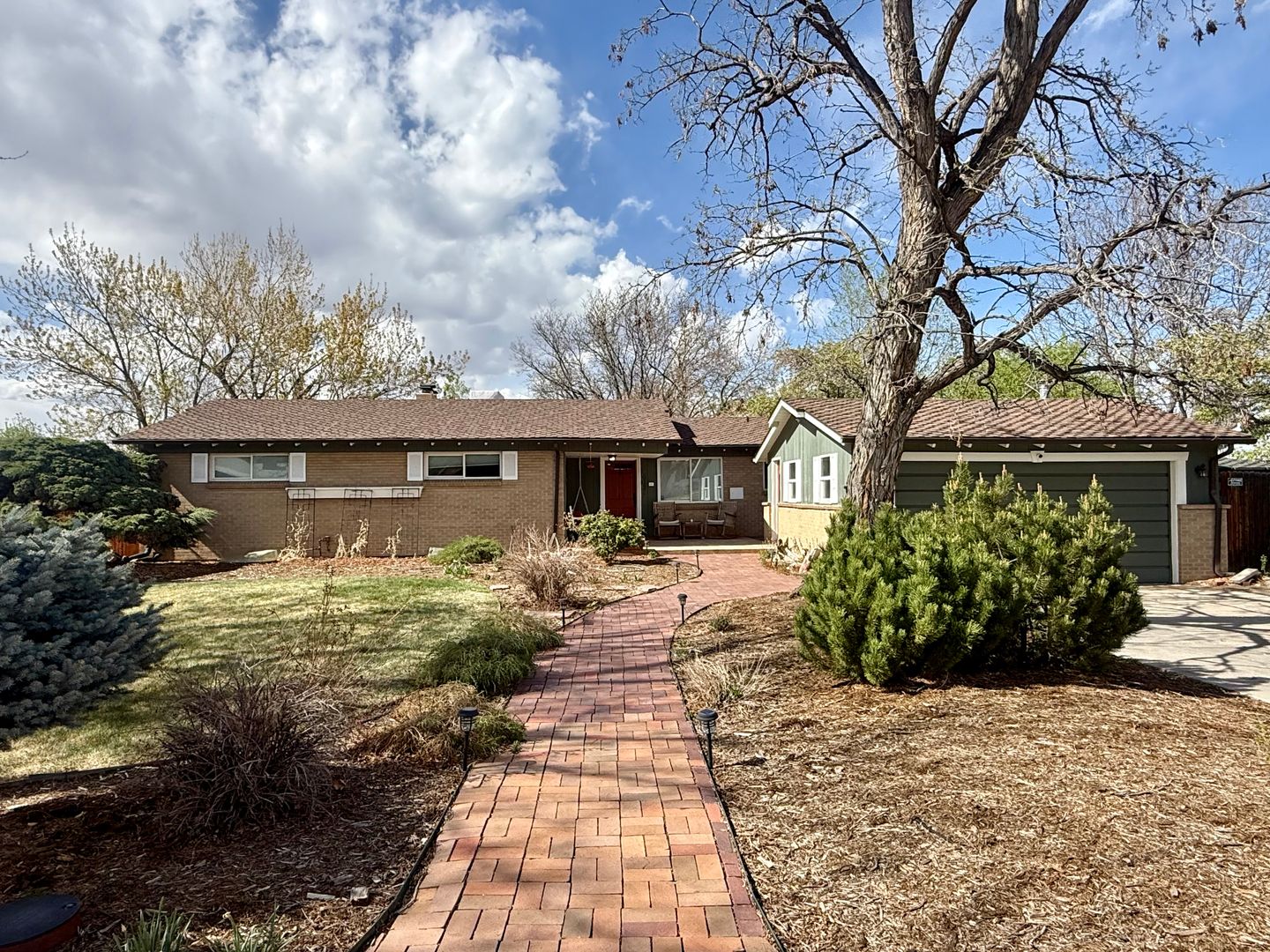 Wheat Ridge House: 10235 West 33rd Avenue