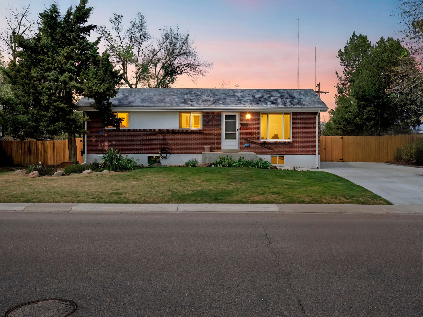 Littleton House: 173 E Panama Drive