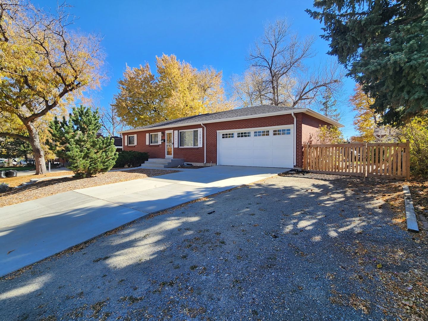 Lakewood House: 12078 W Virginia Drive