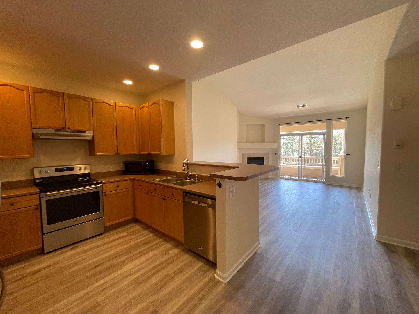 Littleton House: 8457 S. Hoyt Way #303