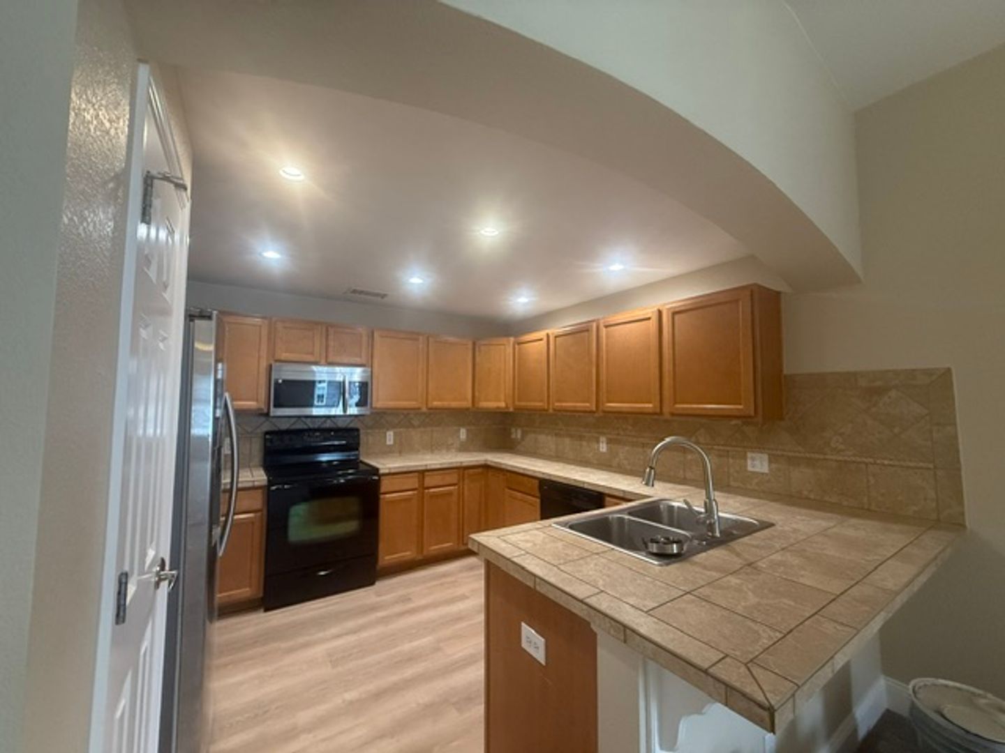 16687 Las Ramblas Lane 3 of 12