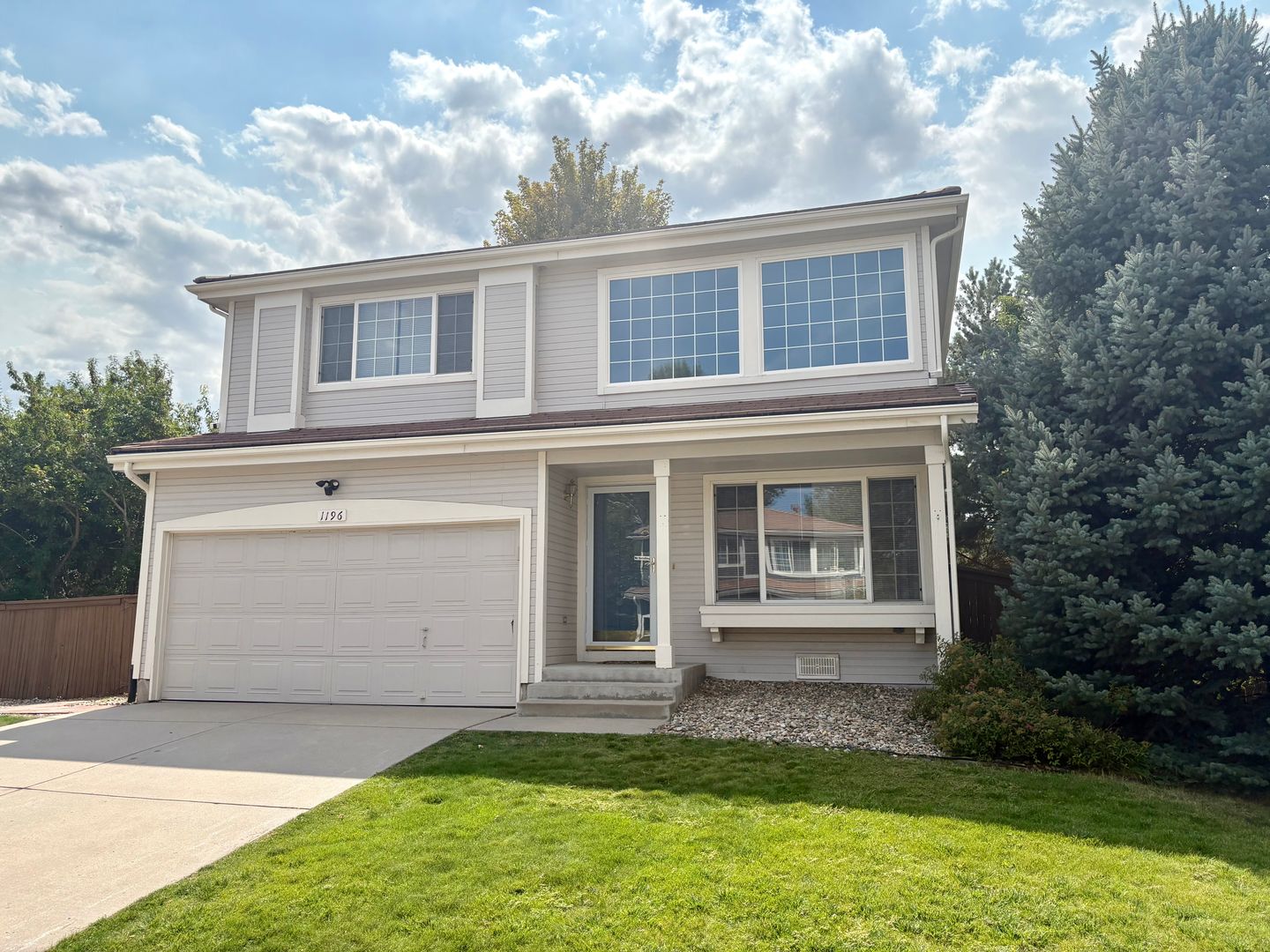 Highlands Ranch House: 1196 Briarhollow Way