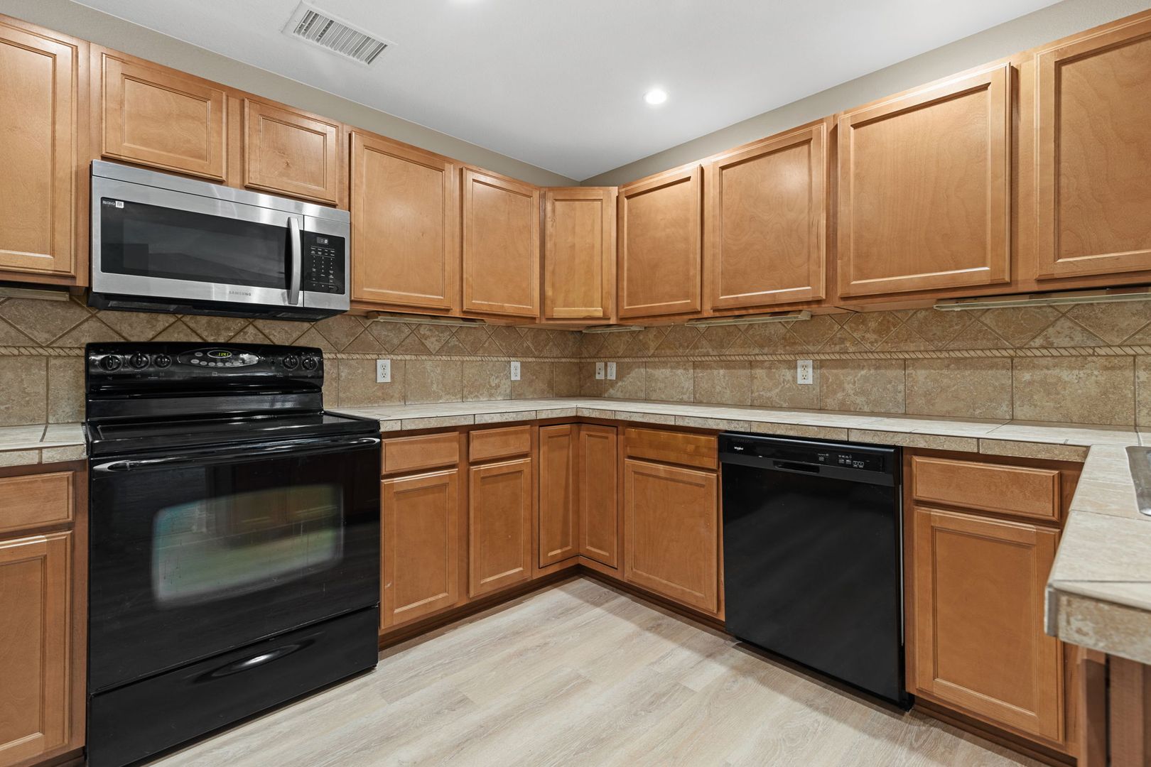 16687 Las Ramblas Lane 7 of 12
