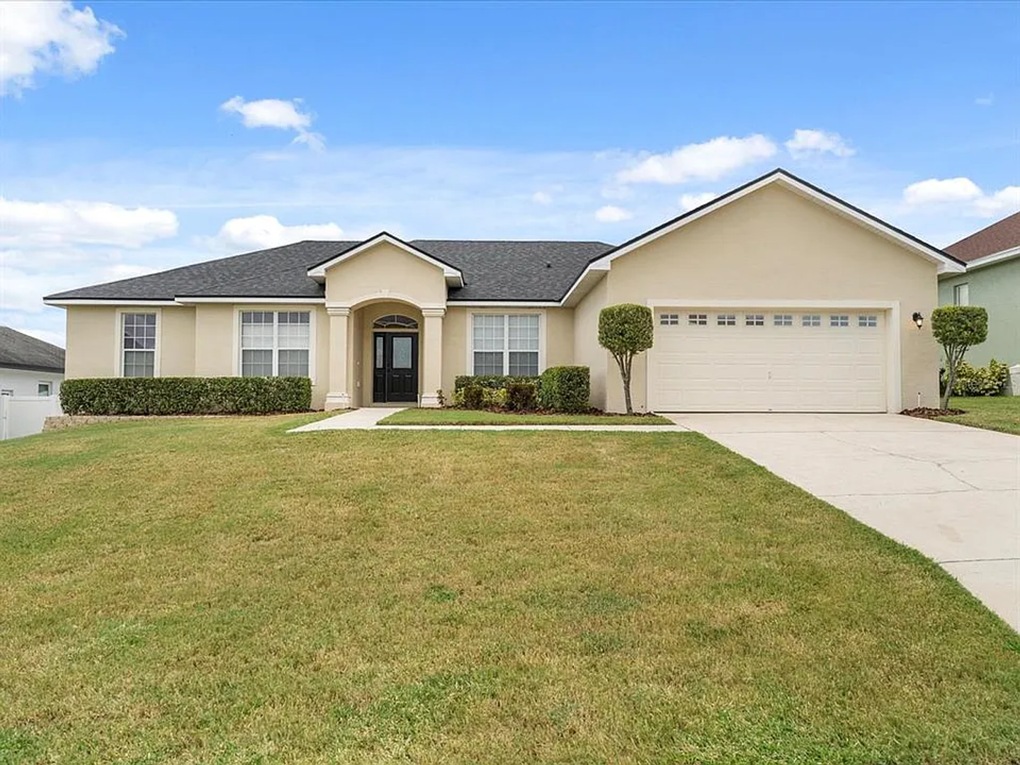 Lakeland House: 6738 Hartsworth Dr