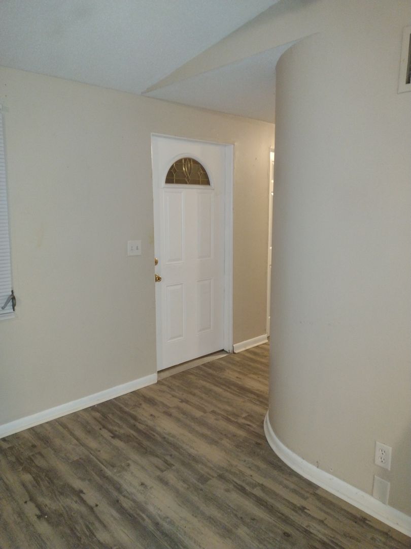 Lakeland House: 2140 Parker Road