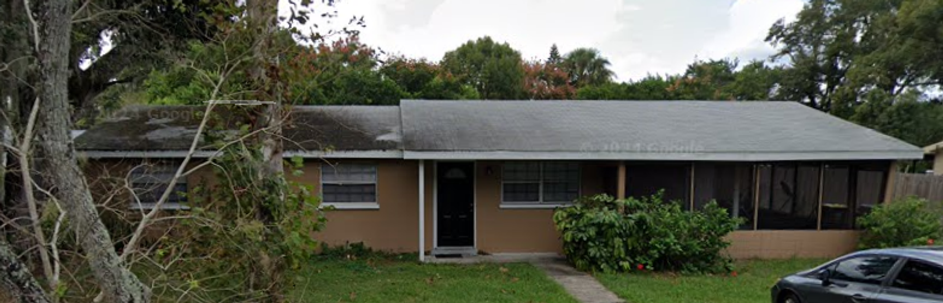 Charming Three-Bedroom, Two-Bathroom Single-Family Home!