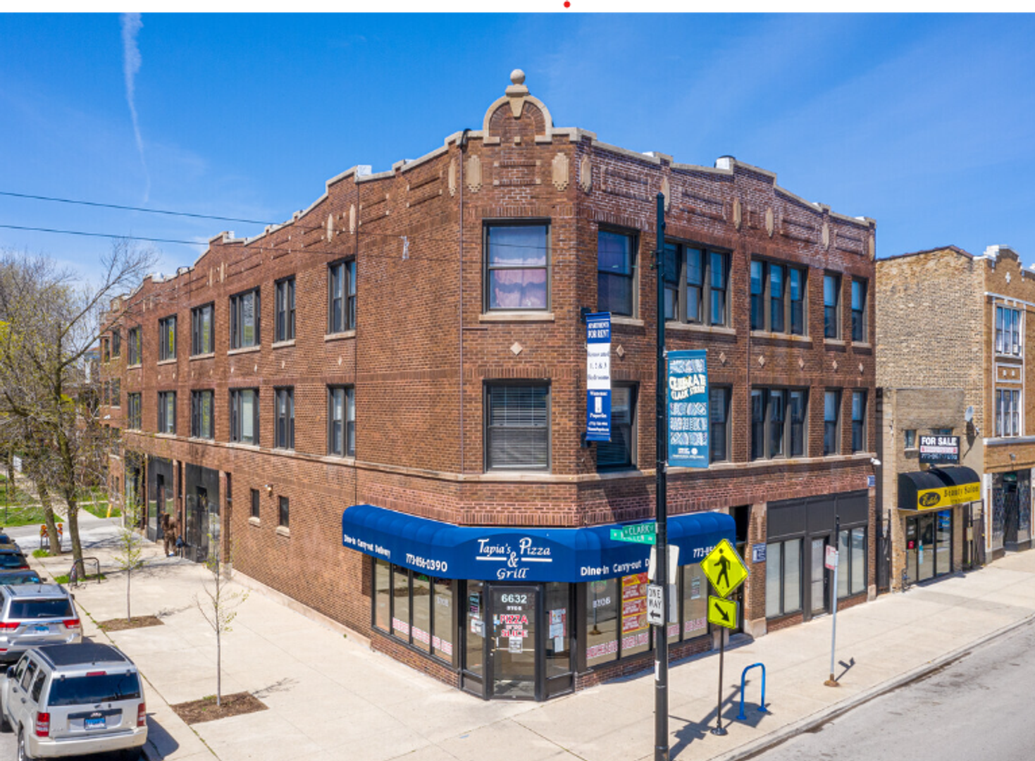 Chicago Apartment: 6632 N. Clark St.