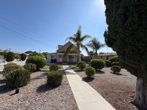 Fabulous Downtown Upland Front House with Extensive Updates & Finished Basement – photo 1